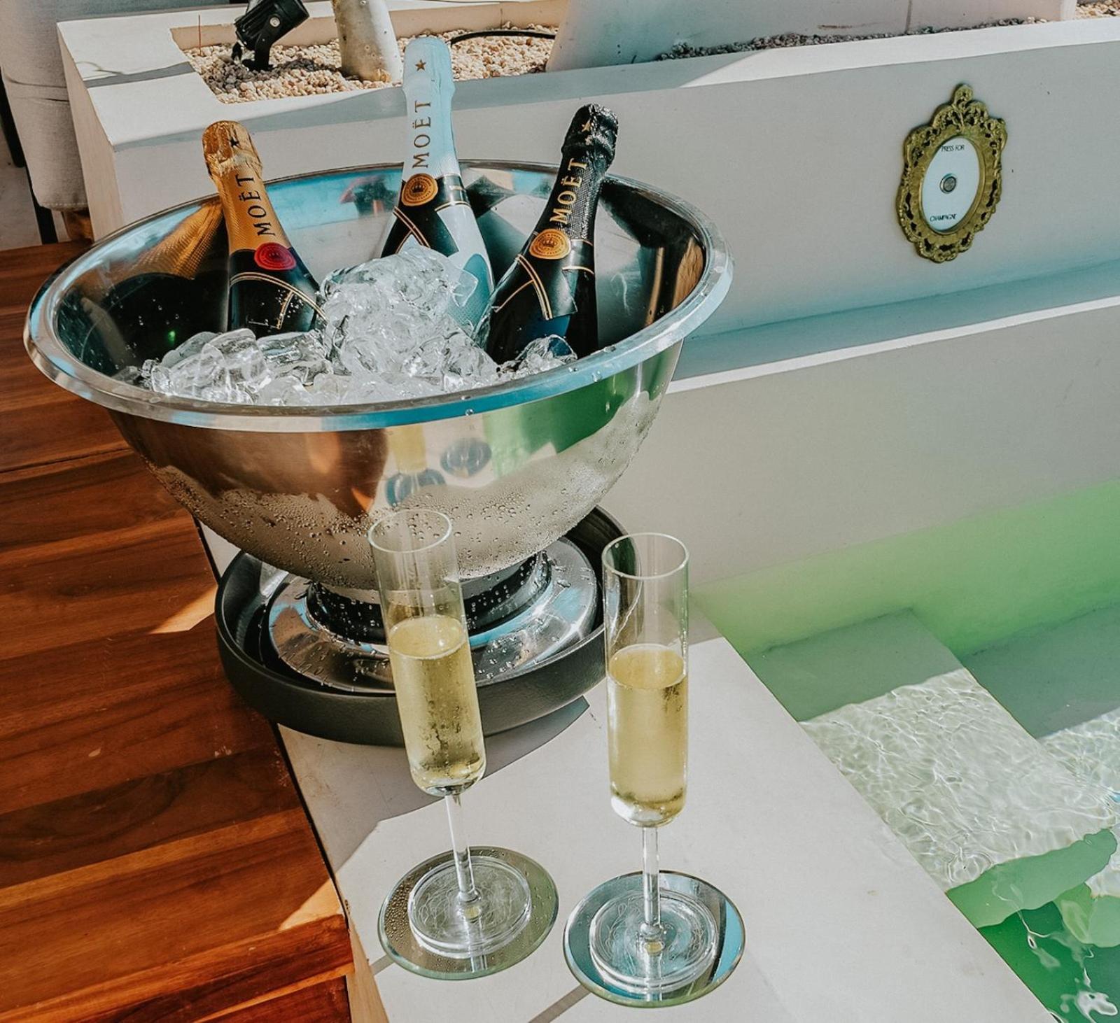 Republica Pagana (Adults Only) Hotel Ла Пас Екстериор снимка